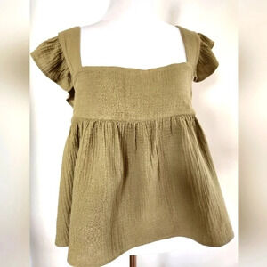 NWT ||KOURT|| gauzy top, green, square neckline, babydoll style, size Med